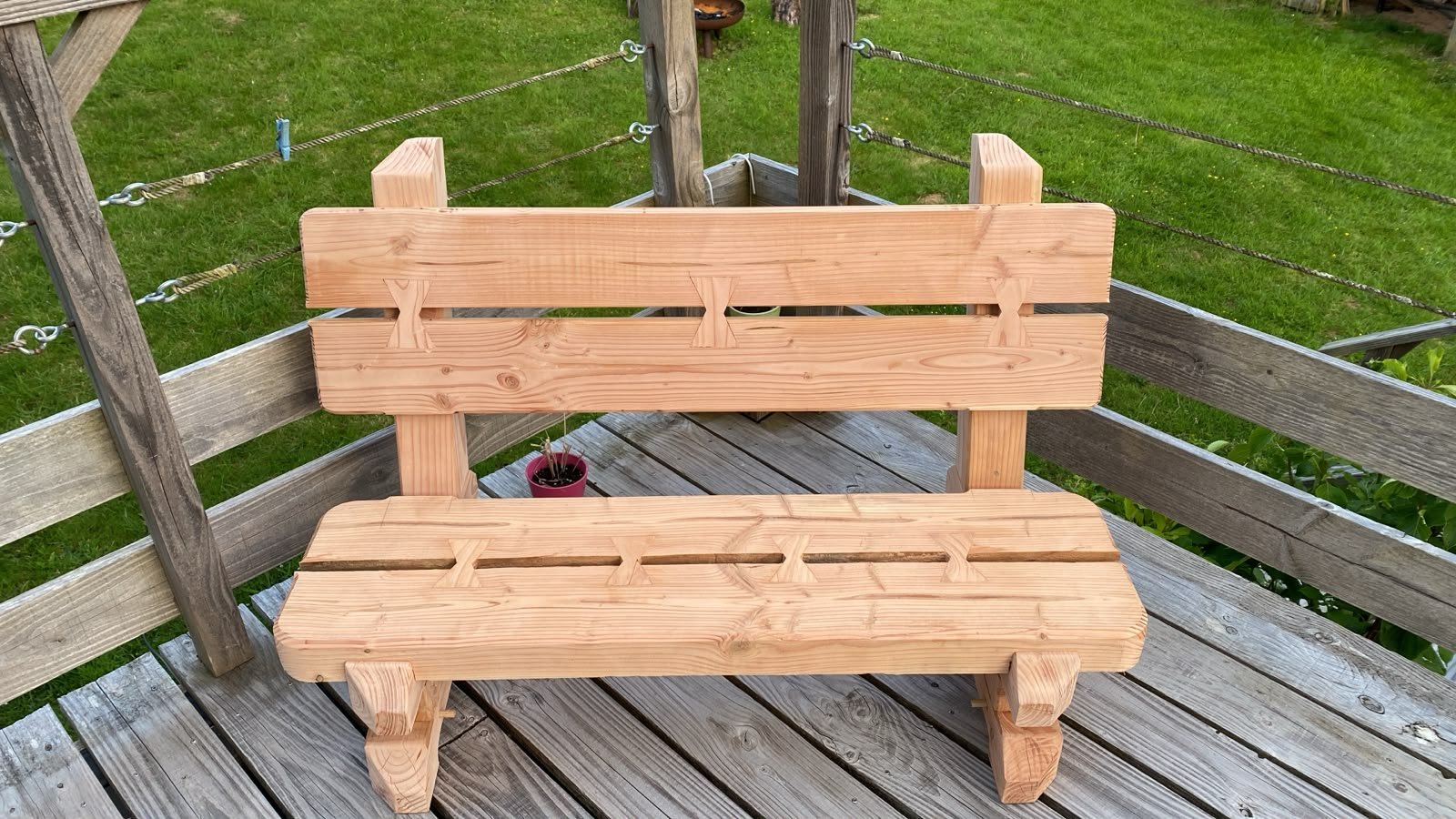 Banc à dossier en Douglas